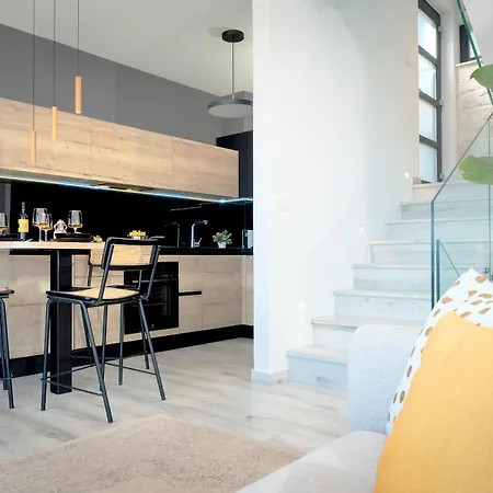 Seaside Retreat - Zf Hvar شقة *