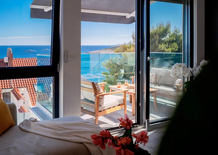 Seaside Retreat - Zf Hvar Appartamento