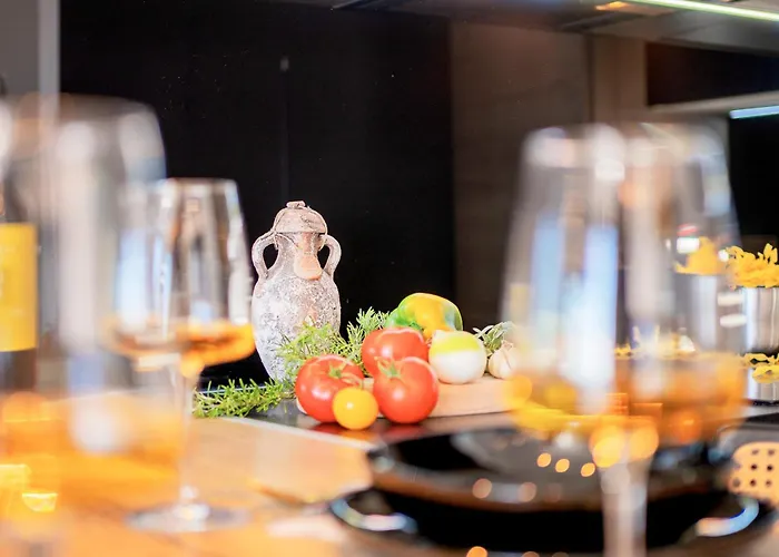 Апартаменти Seaside Retreat - Zf Hvar