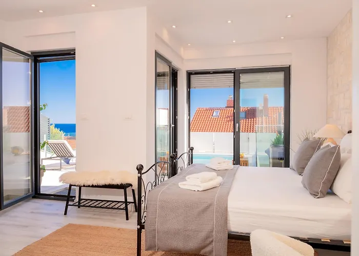 Seaside Retreat - Zf Hvar Апартаменти *